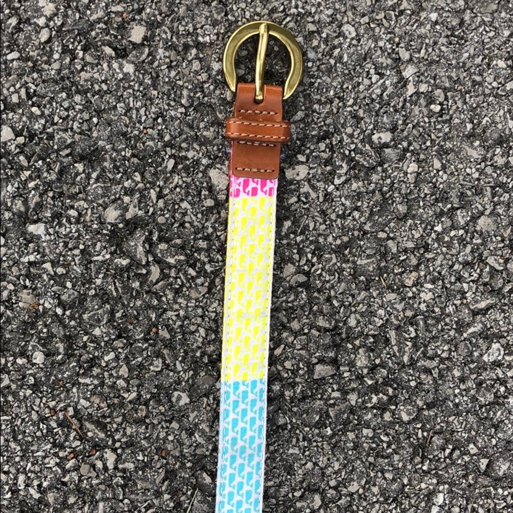 Vineyard vines belt